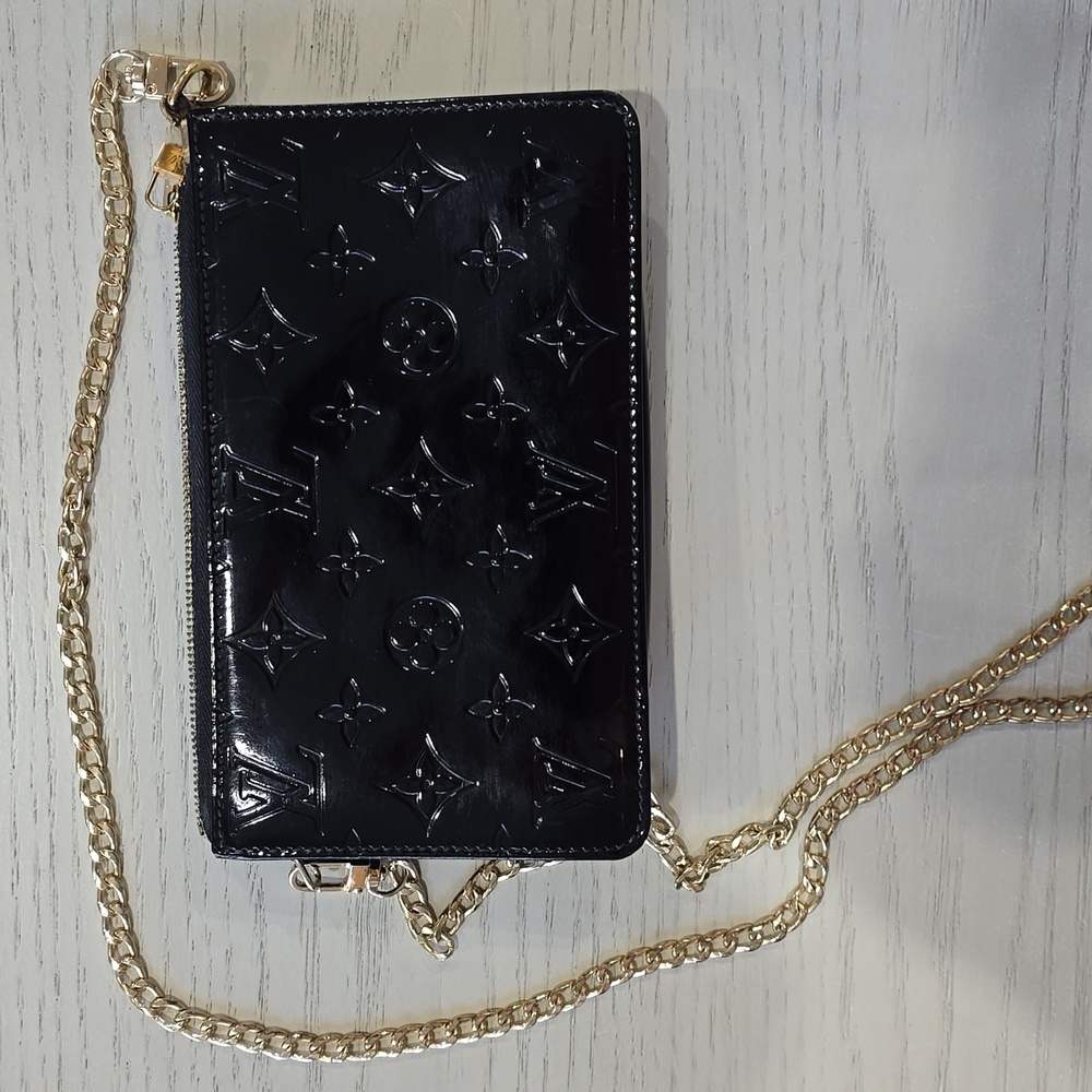 Louis Vuitton Lexington Pochette Clutch